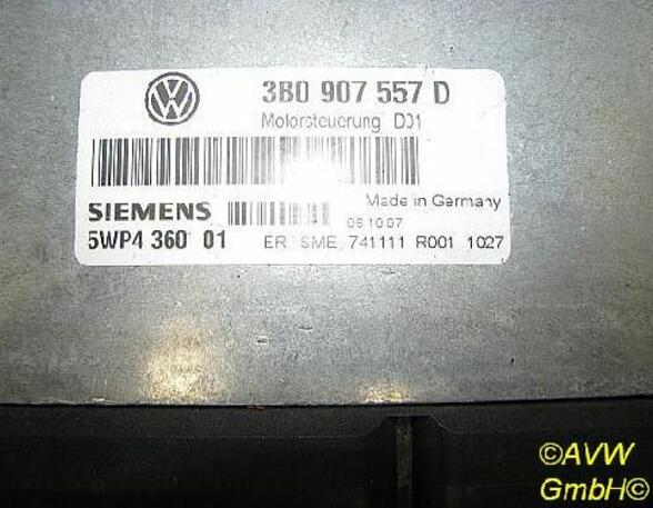 Steuergerät Motor  VW PASSAT (3B2) 1.6 74 KW