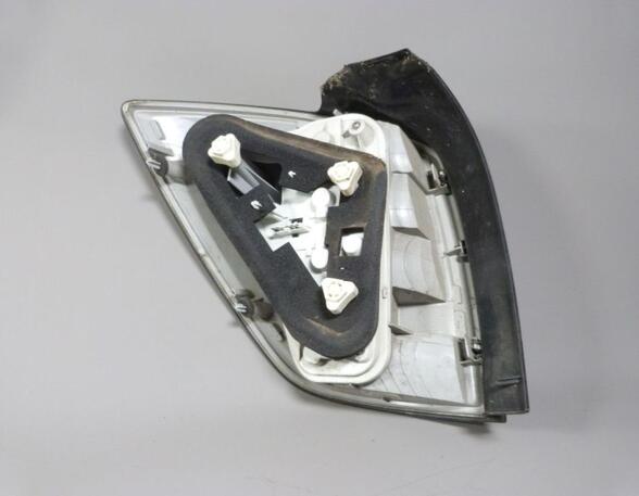 Combination Rearlight OPEL Astra H Caravan (L35)