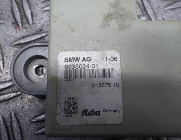 588286 Antennenverstärker BMW 3er (E90) 6935024-01