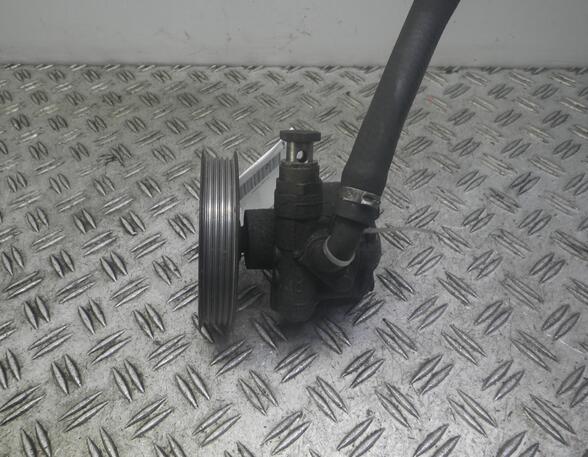 Power steering pump VW PASSAT (3B2)