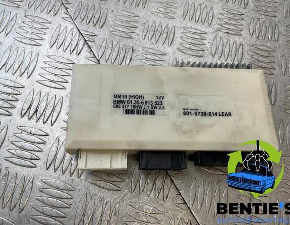 Door Closing Control Unit BMW 5er Touring (E39)