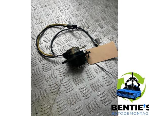 Bonnet Release Cable BMW 7er (E38)