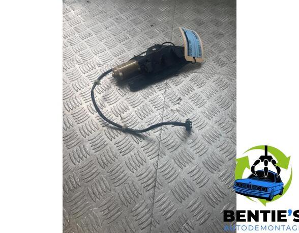 Bonnet Release Cable BMW 5er Touring (E39)