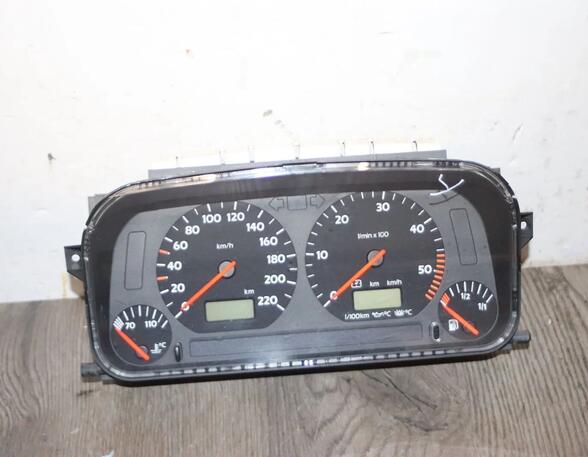 Speedometer VW Golf III Cabriolet (1E7) 1E0919880D