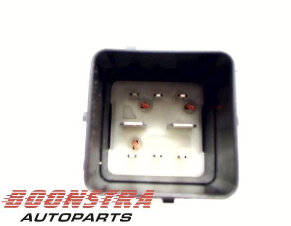 Glow Plug Relay Preheating PEUGEOT 308 SW I (4E, 4H)