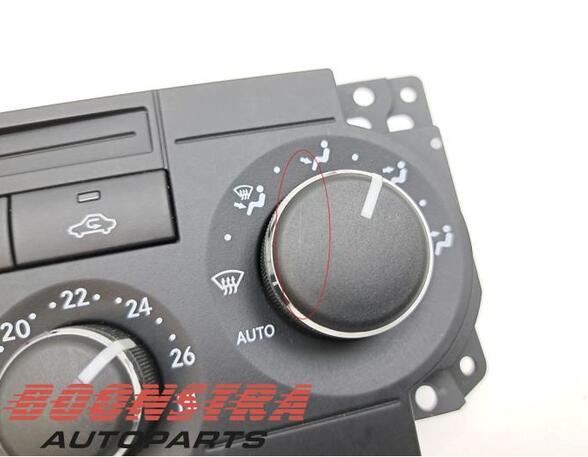 Heating & Ventilation Control Assembly CHRYSLER 300 C (LE, LX)