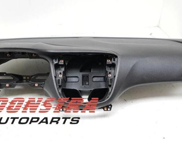 Dashboard OPEL Karl (C16)