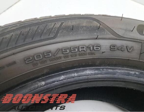Tire OPEL Astra K Sports Tourer (B16)