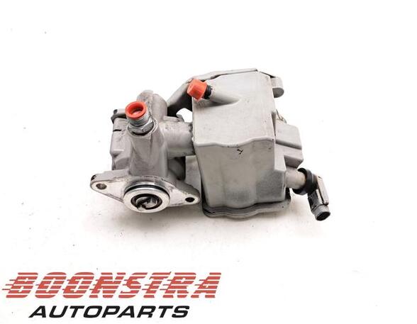 Power steering pump IVECO Daily IV Kipper (--)