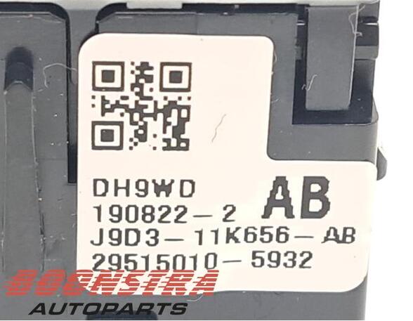 Switch JAGUAR I-Pace (X590)