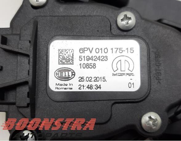 P16526575 Pedalbelag für Fahrpedal FIAT 500X (334) 6PV01017515