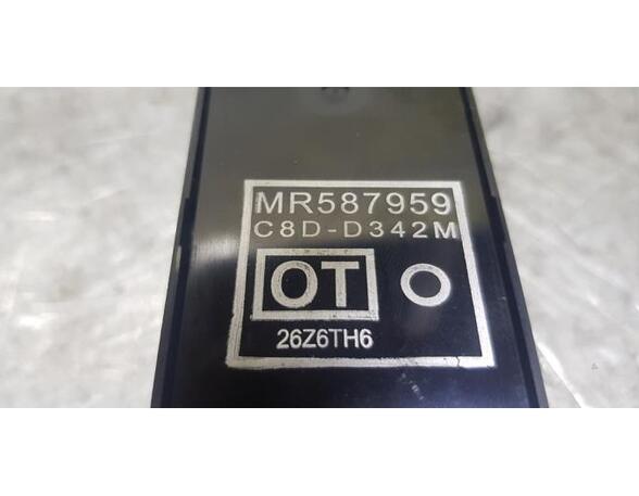 P13791881 Schalter für Fensterheber MITSUBISHI Colt VI (Z2, Z3) MR587959