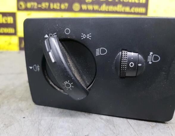 Headlight Light Switch FORD Focus II Cabriolet (--)