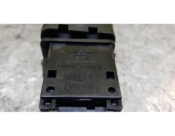 P13957231 Schalter für Warnblinker NISSAN Almera II Hatchback (N16) 06016