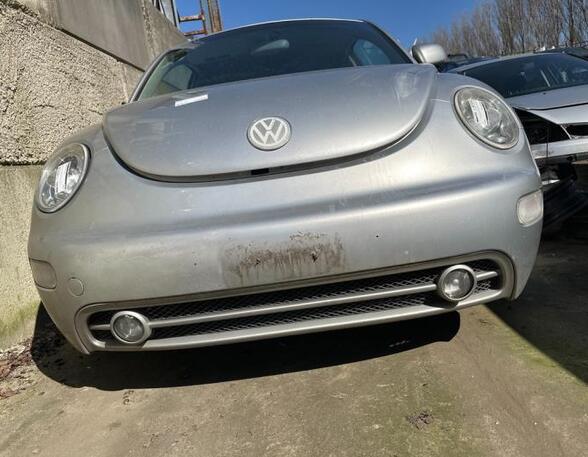 VW New Beetle mit unter VW-Logo zu öffnendem Kofferraum-Schloss