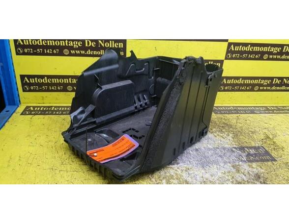 Battery holder LAND ROVER Discovery V (L462)