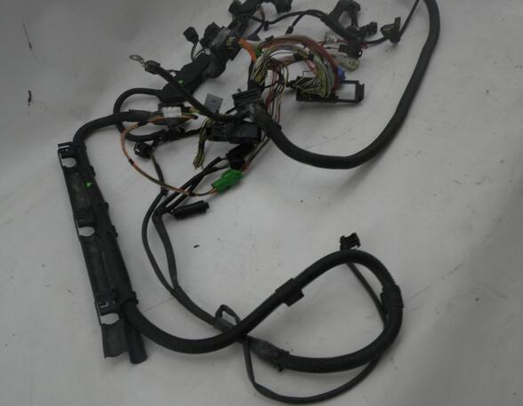 Kabel Motor BMW X1 (E84) sDrive 18i  110 kW  150 PS (03.2010-06.2015)