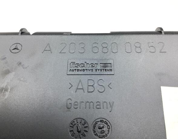 358833 Aschenbecher MERCEDES-BENZ C-Klasse T-Modell (S203) A2036800852