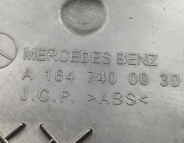 Achterklepbekleding MERCEDES-BENZ M-Klasse (W164)