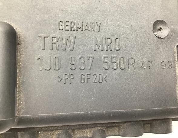 356514 Deckel Sicherungskasten VW Golf IV (1J) 1J0937550
