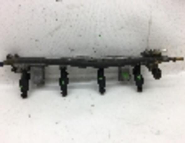 Injection System FORD FOCUS Stufenheck (DFW)