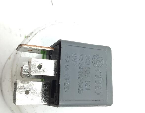 Wash Wipe Interval Relay AUDI A3 (8P1), AUDI A3 Sportback (8PA)