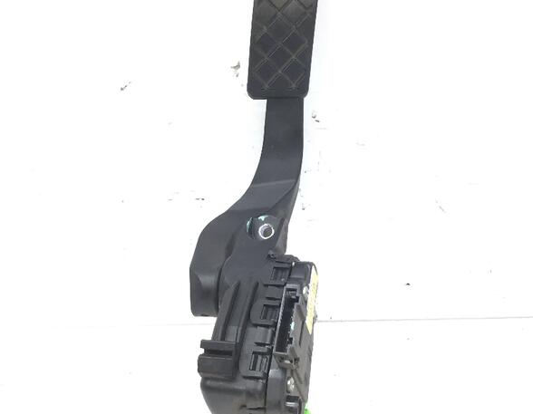 Accelerator pedal AUDI A4 Avant (8ED, B7)