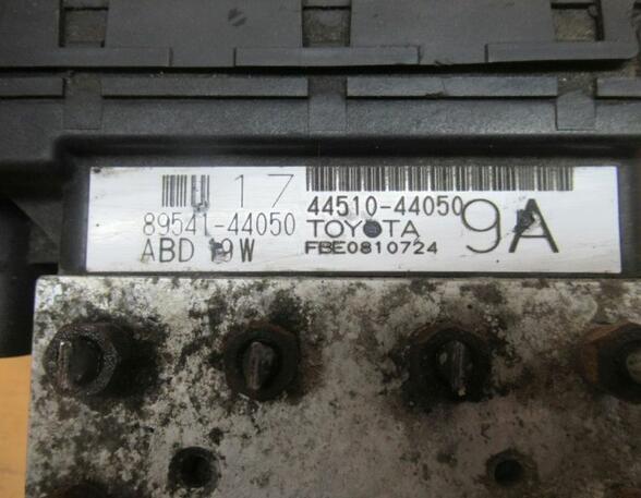 Regeleenheid ABS TOYOTA Avensis Verso (M2)