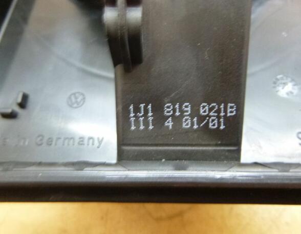 Gebläsemotor  VW POLO (6N2) 1.4 44 KW