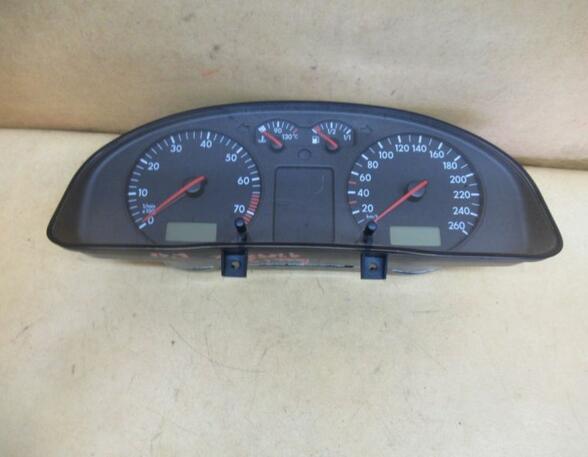 Speedometer VW Passat (3B2)