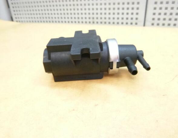 Air Condenser Solenoid Valve VW Passat Variant (3B6)