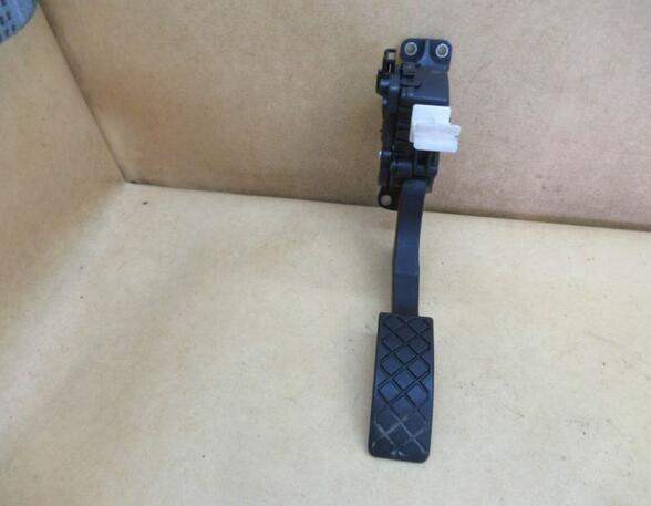 Accelerator Cable VW New Beetle Cabriolet (1Y7)