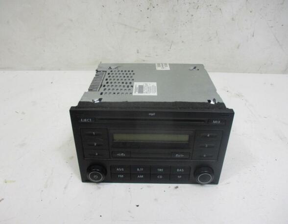 Radio CD VW FOX (5Z1  5Z3) 1.2 40 KW