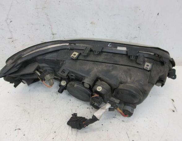 Scheinwerfer links Halogen VOLVO V70 II (SW) 2.4 D5 AWD FACELIFT 136 KW