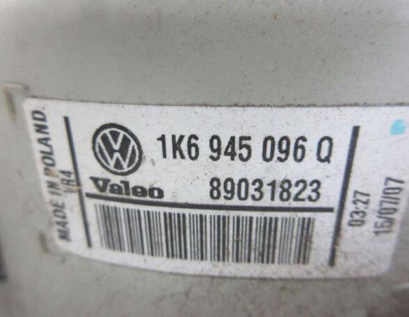 Rückleuchte Rücklicht aussen rechts  VW GOLF V (1K1) 1.4 TSI 90 KW