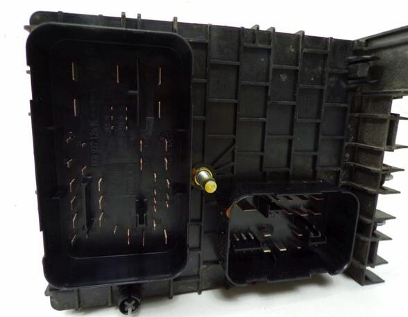 Sicherungskasten Sichertungsbox RHD BKC AUDI A3 (8P1) 1.9 TDI 77 KW