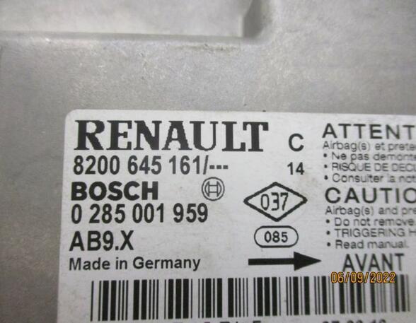 Airbag Control Unit RENAULT Clio III (BR0/1, CR0/1)