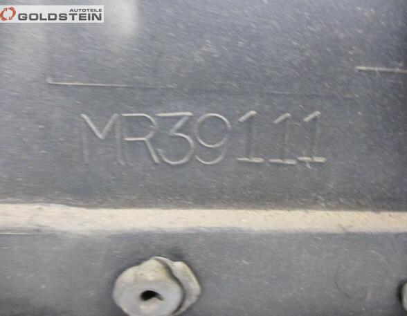 Türverkleidung vorne rechts 3-Türer Schwarz Grau Leder MITSUBISHI PAJERO III (V7_W V60  V6_W) 3.2 DI-D 118 KW