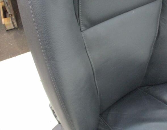 Sitz vorne rechts Leder schwarz Off black VOLVO XC90 I 2.5 T AWD 154 KW