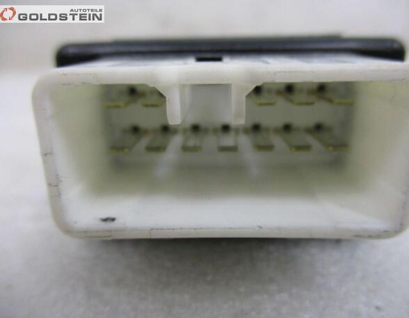 Heated Seat Control Unit HYUNDAI i30 (FD), HYUNDAI i30 Kombi (FD)