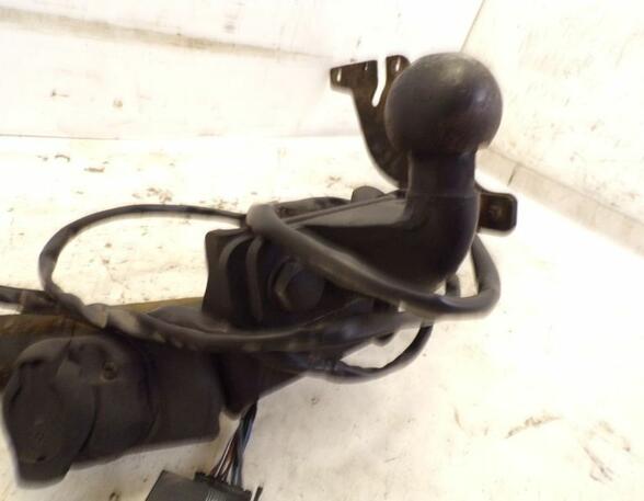 Tow Hitch (Towbar) FORD Transit Connect (P65, P70, P80)