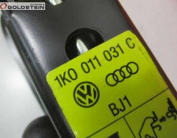 Bordwerkzeug Wagenheber Radschlüssel Reifendichtmittel Warndreieck VW GOLF V (1K1) 1.6 75 KW