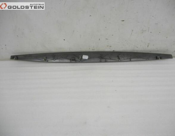 Blende Leiste Mitte Armaturenbrett Silber RHD Rechtslenker BMW 1 CABRIOLET (E88) 118D 105 KW