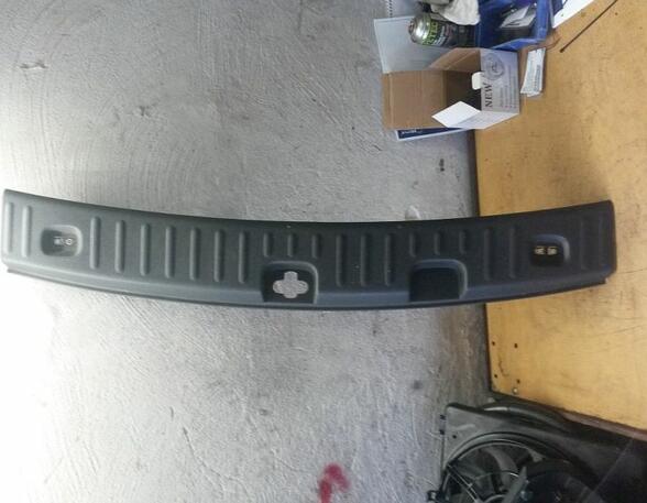 Boot Cover Trim Panel OPEL Astra H (L48)