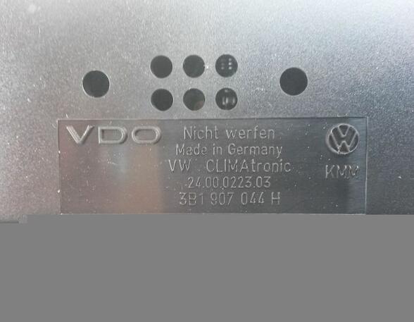 Bedieningselement airconditioning VW Passat Variant (3B6)