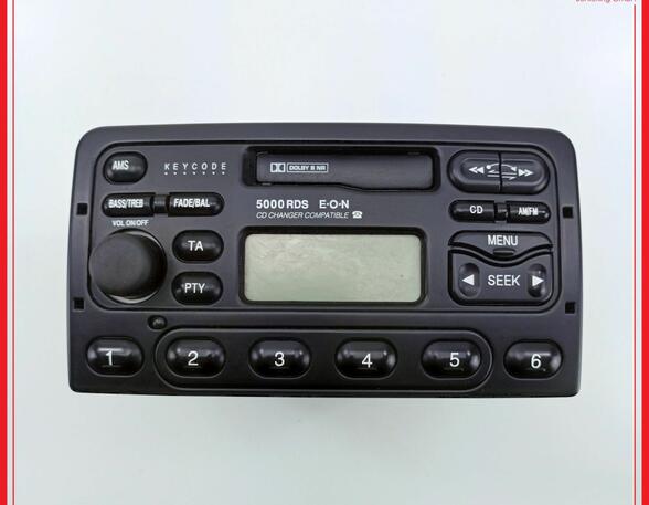 Cassetten-Radio Autoradio MIT CODE FORD FOCUS (DAW  DBW) 1.8 16V 85 KW