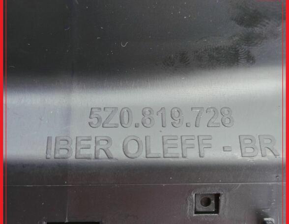 Lüftergehäuse Luftdüsse Mitte VW FOX (5Z1  5Z3) 1.2 40 KW