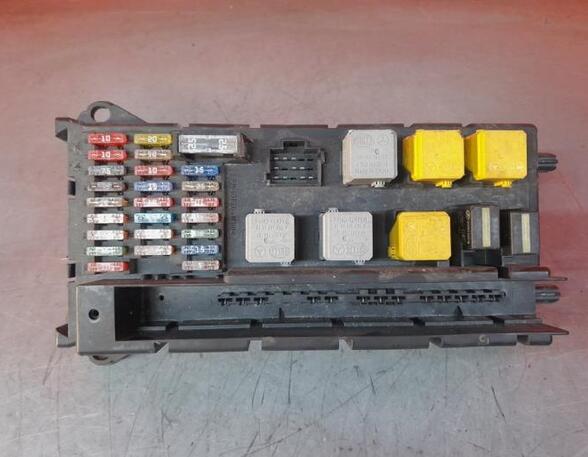 Fuse Box VW Crafter 30-50 Kasten (2E)