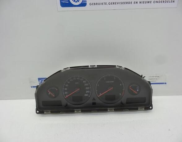 Tachometer (Revolution Counter) VOLVO V70 II (SW)