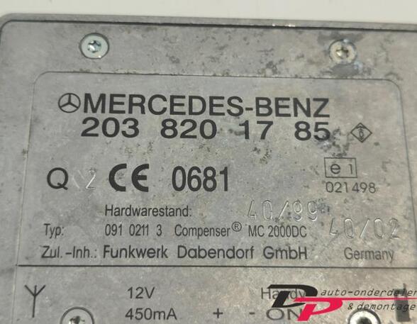 P18952759 Antennenverstärker MERCEDES-BENZ C-Klasse SportCoupe (CL203) 203820178